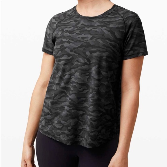 NWT Lululemon Quick Pace Short Sleeve - Picture 2 of 3